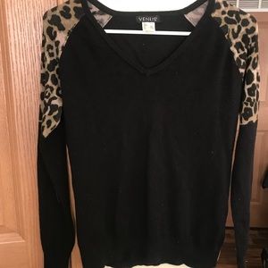 Venus Leopard Accent Sweater Sz S
